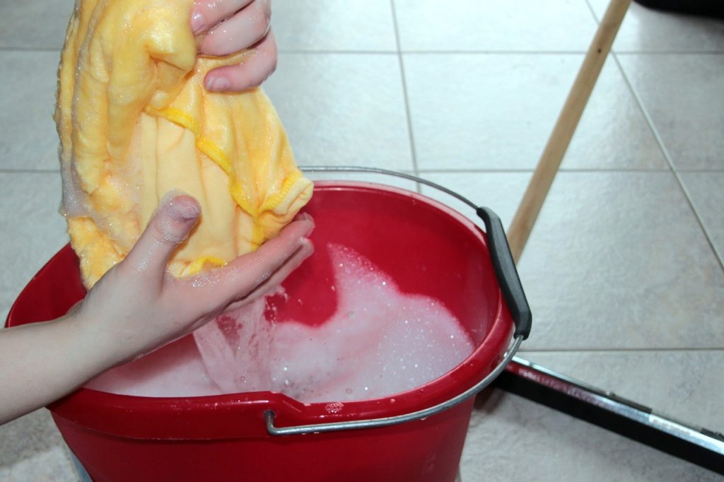putz bucket 1290940 1280